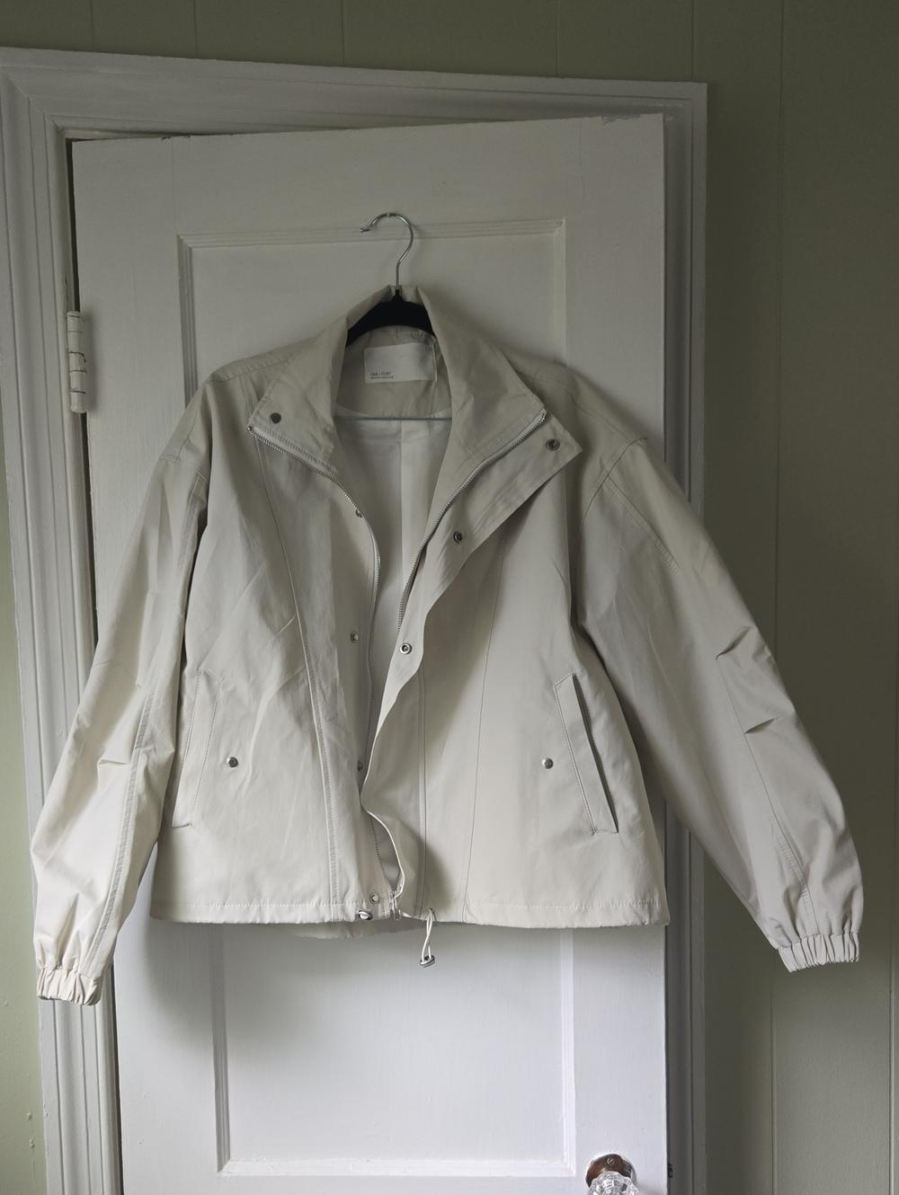 NWOT OAK + FORT Light Cream Bomber Jacket for Women